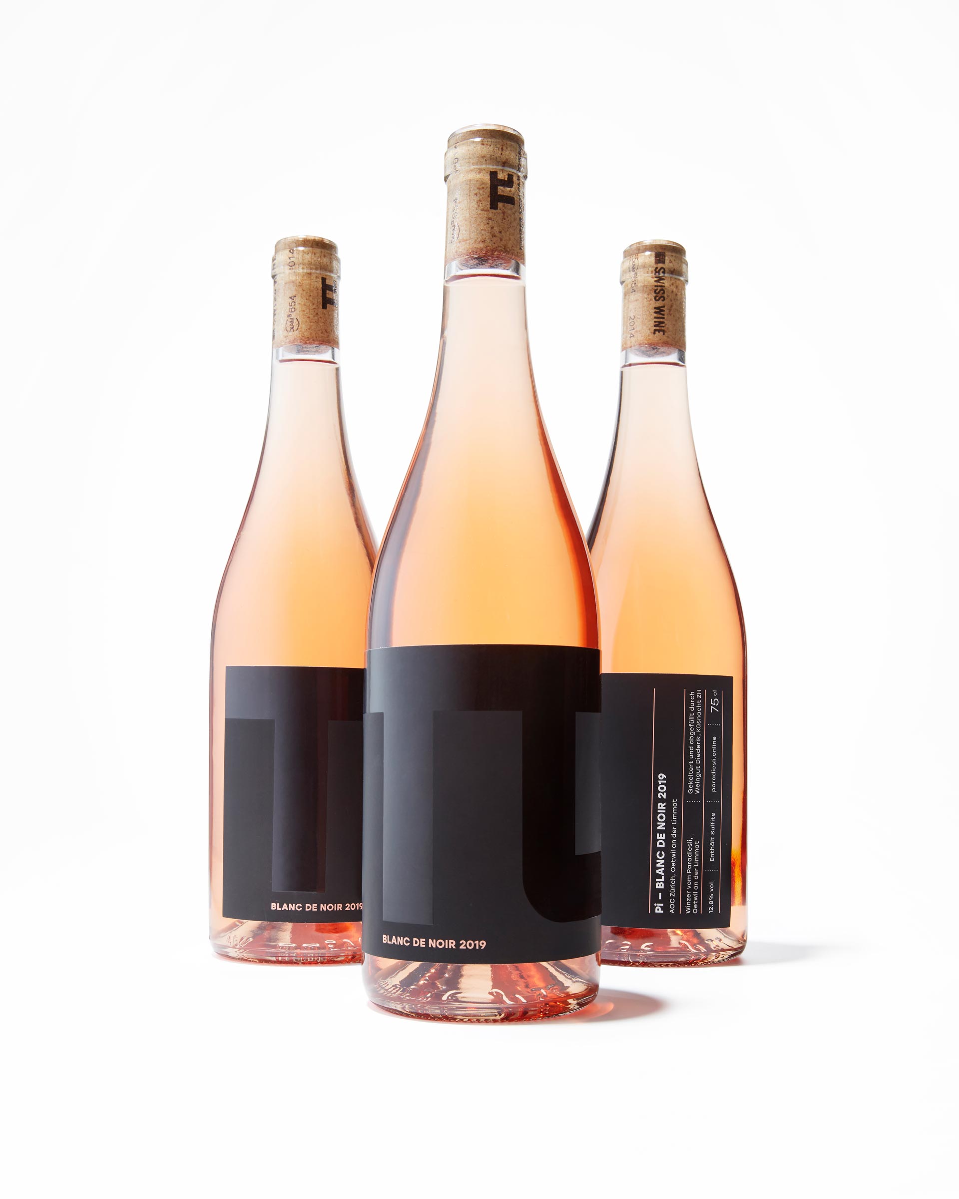 Drei Weinflaschen pi Blanc de Noir 2019